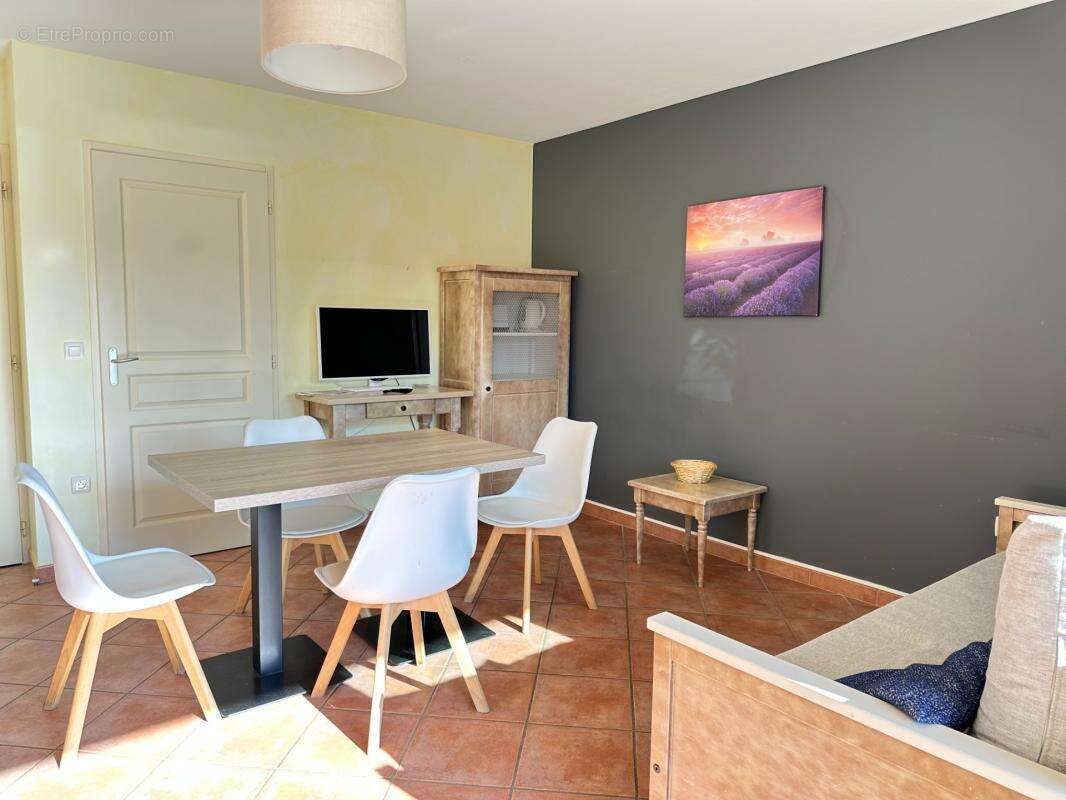 A vendre, Gréoux les Bains, Appartement de rapport sous bail commercial - photo 7