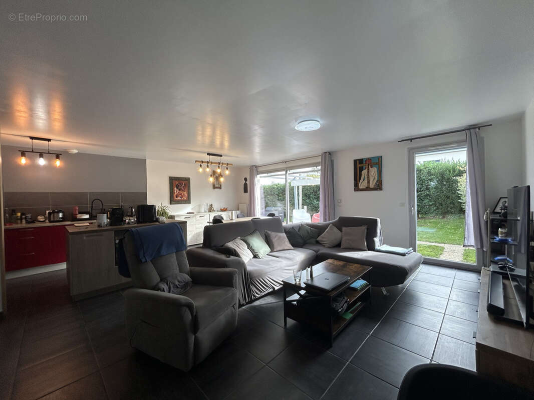 Maison à AIXE-SUR-VIENNE