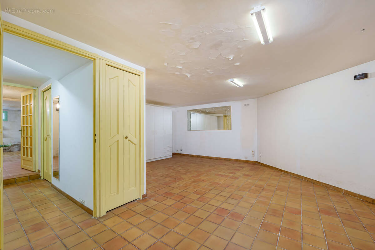 Maison à MARSEILLE-9E