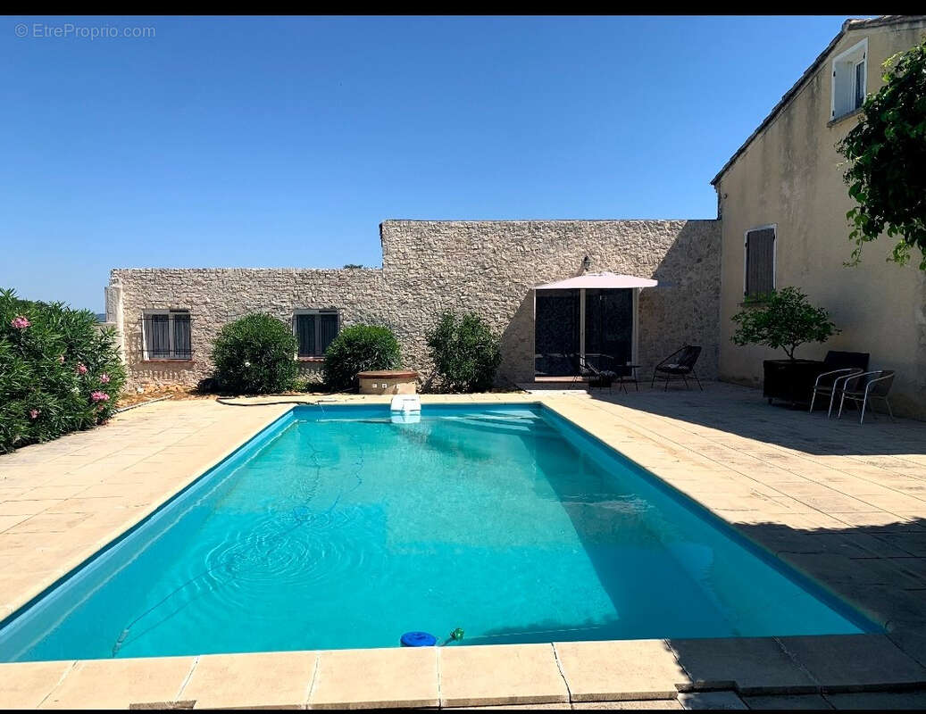 Maison à SAINT-GENIES-DE-COMOLAS