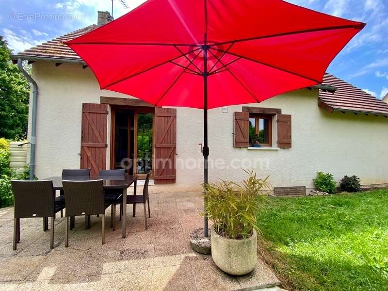 Maison à MOULT