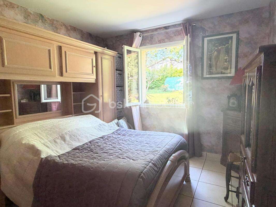 Propriété avec maison de plain-pied et son studio et son beau terrain de 3333 mètres avec piscine de 9X4 à l'abri des regards - photo 21