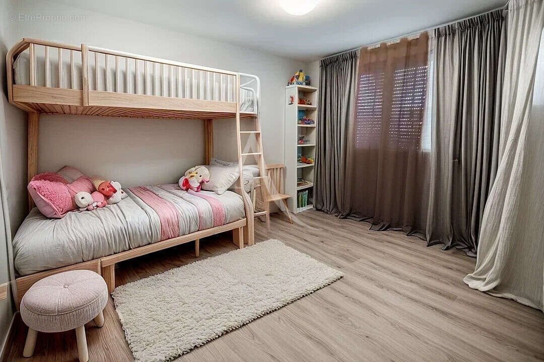 Maison à NOISY-LE-GRAND