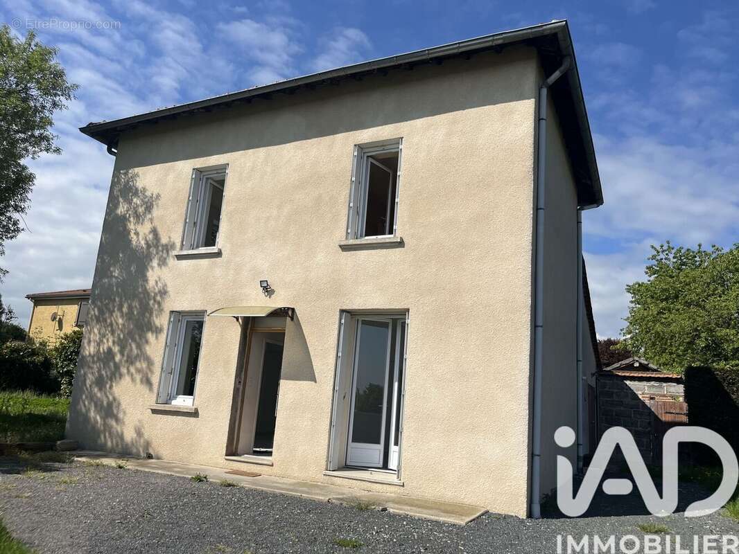 Photo 2 - Maison à MONTBRISON