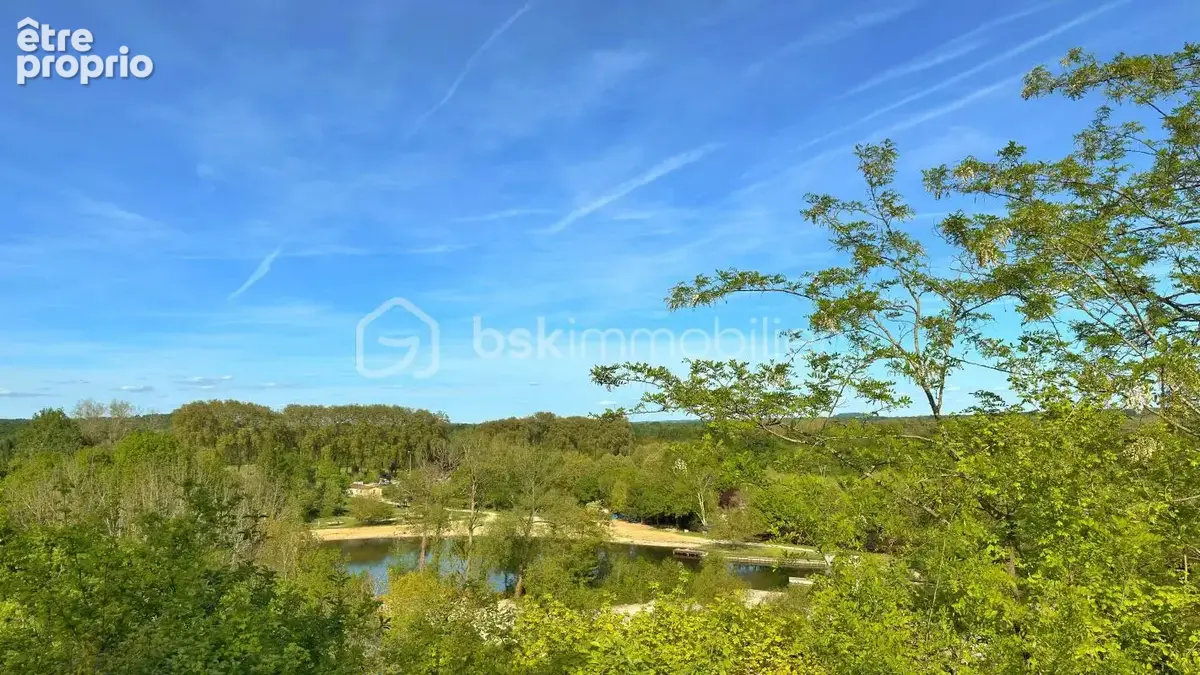 Aubeterre-sur-Dronne - Maison rénovée 148 m², vue panoramique et piscine - photo 12
