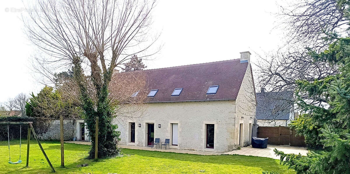 Maison à CUVERVILLE