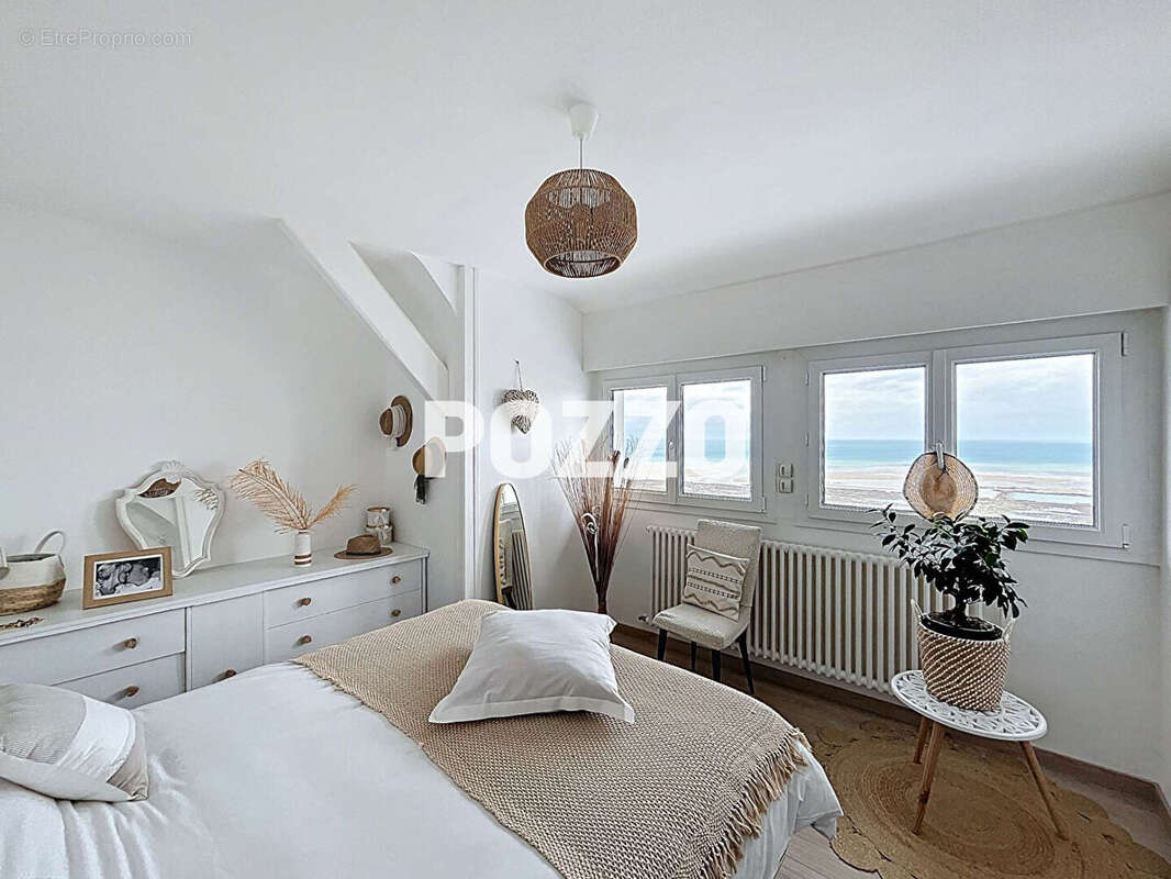 Maison à DONVILLE-LES-BAINS