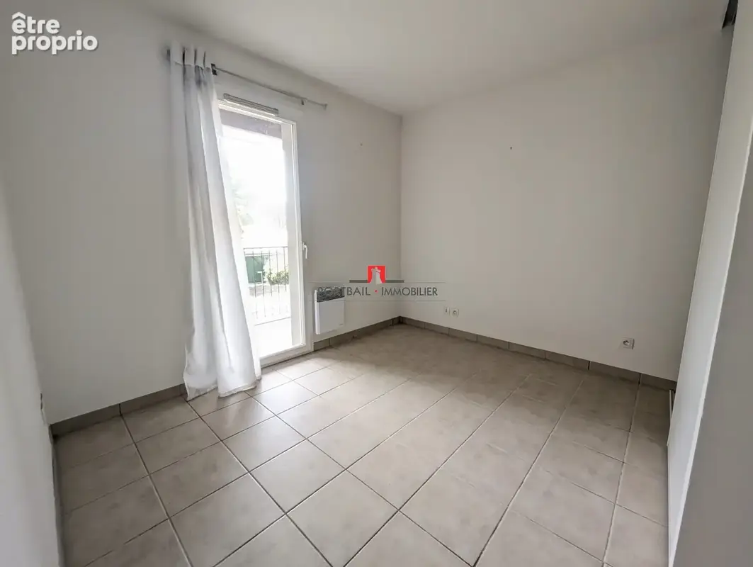 Appartement 3 pièces 58 m² à vendre à Saint-Martin-Lacaussade (33390) - photo 4