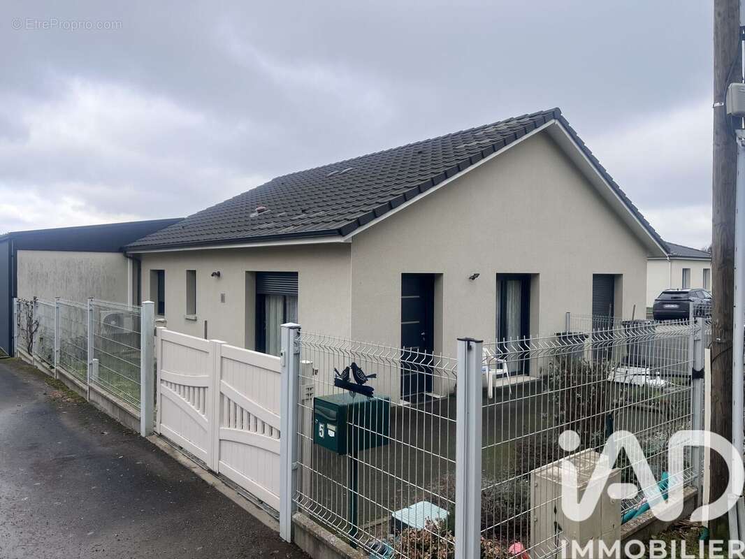 Photo 2 - Appartement à MAGNAC-BOURG