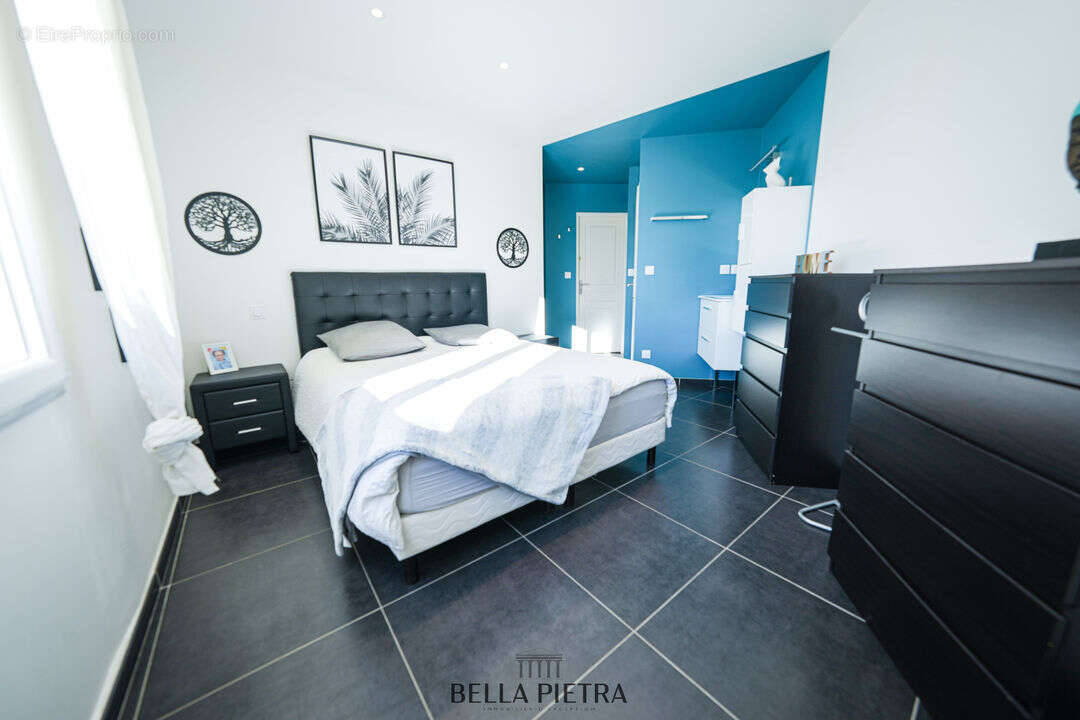 Maison à SAINT-AUNES