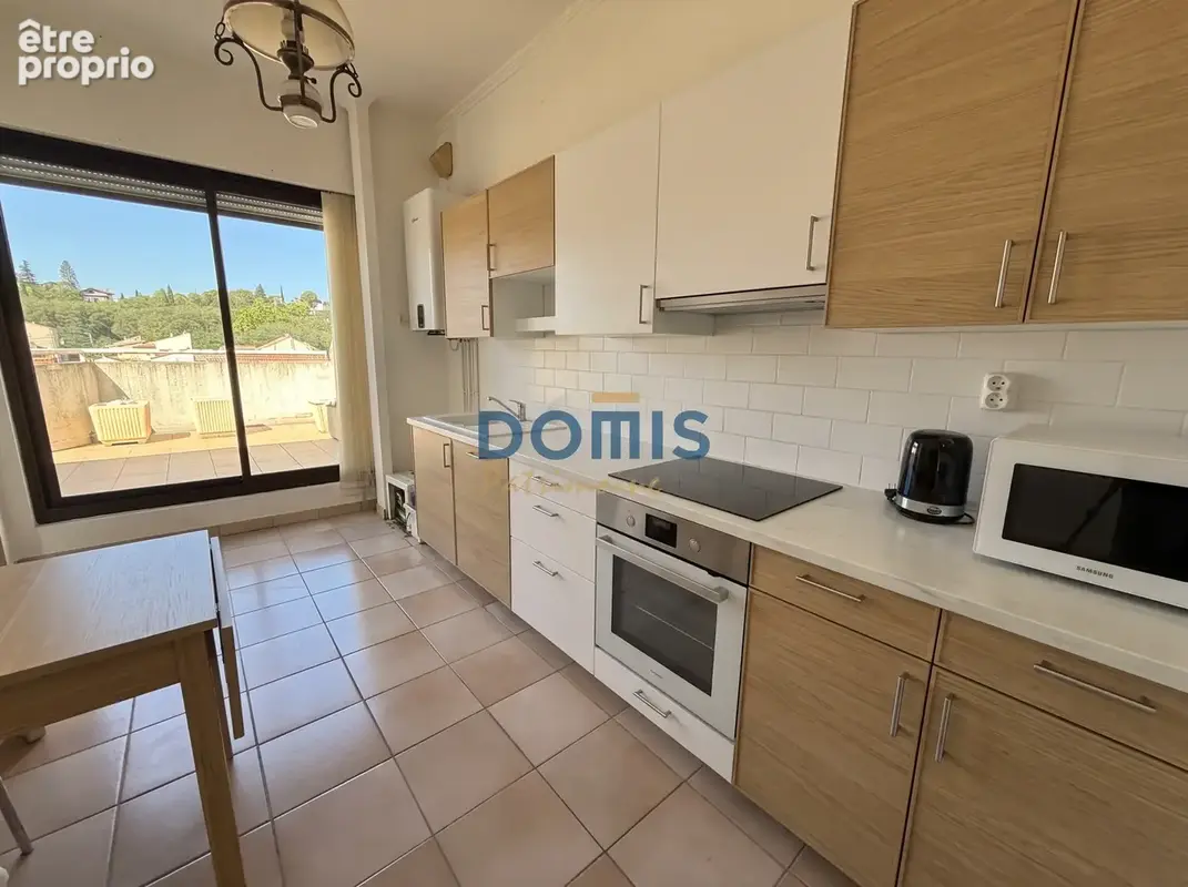 Nimes cadereau appt de type 4  dernier etage avec terrasse et garage  en exclusivite - photo 3