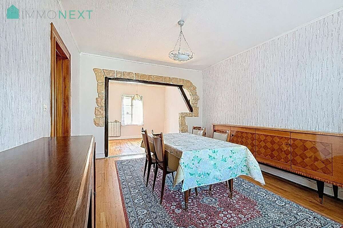 Maison à SAINTE-MARIE-AUX-CHENES