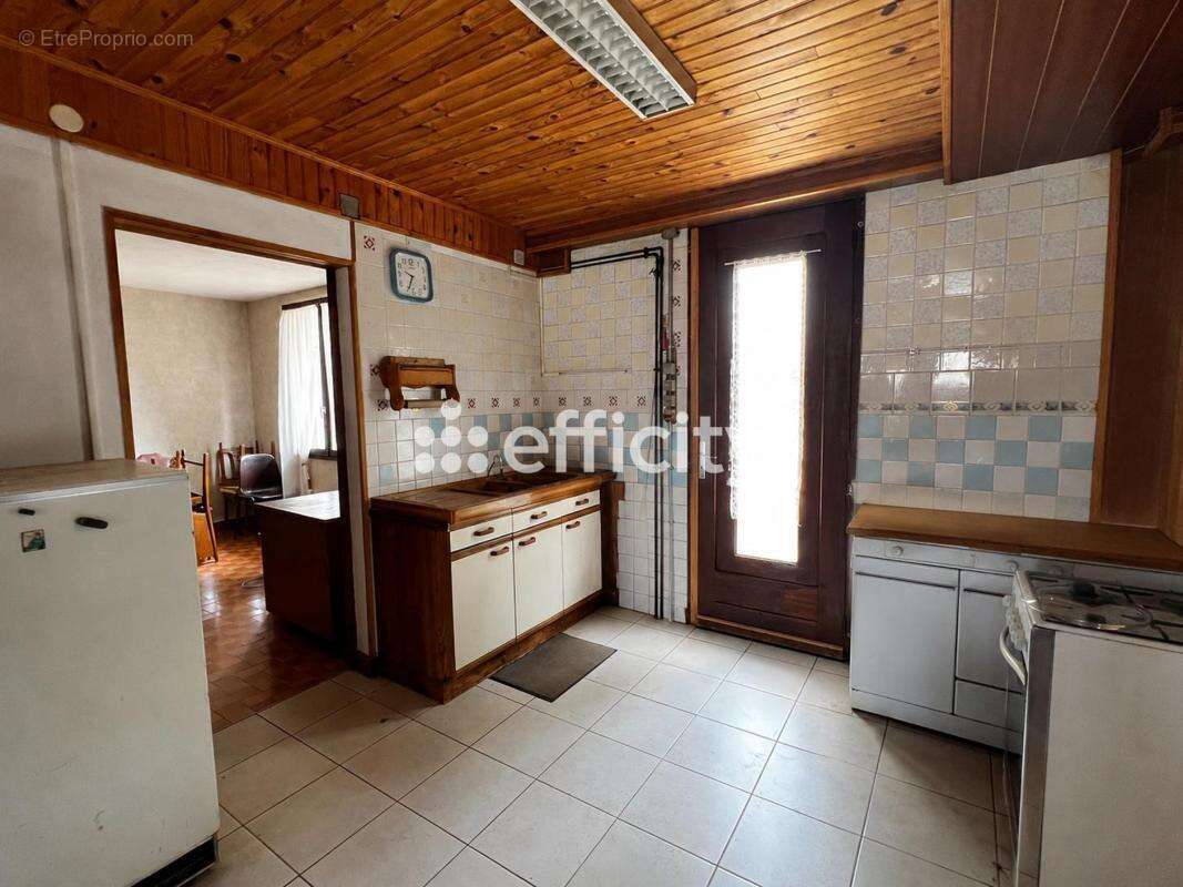 Maison 181 m² à Marcay  - photo 13