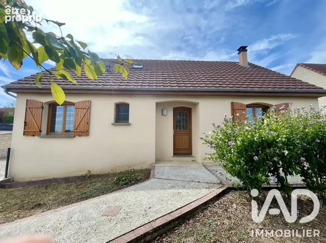 Photo 1 - Maison à COURTOIS-SUR-YONNE
