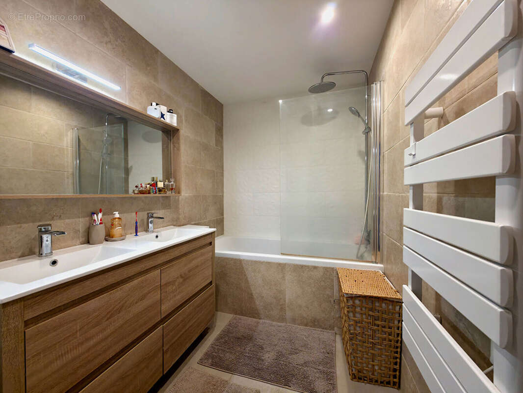Appartement à LA GARDE