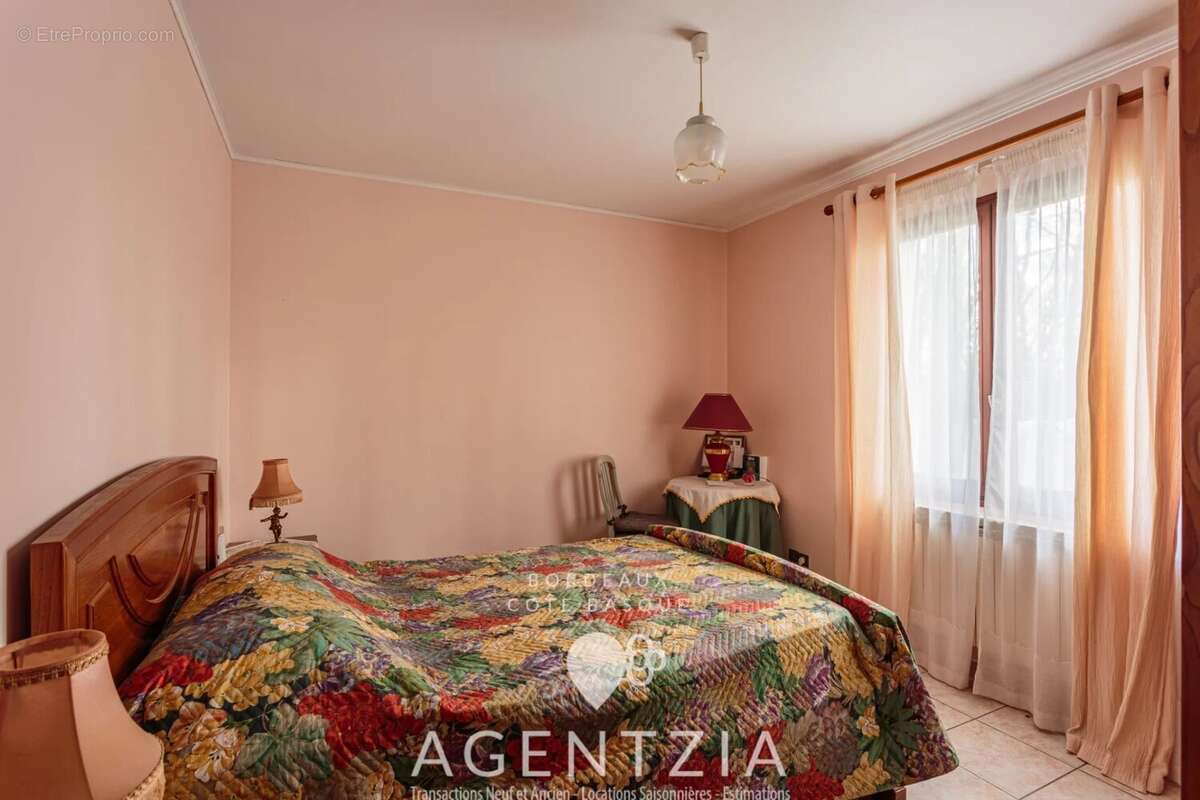 Maison à BASSUSSARRY