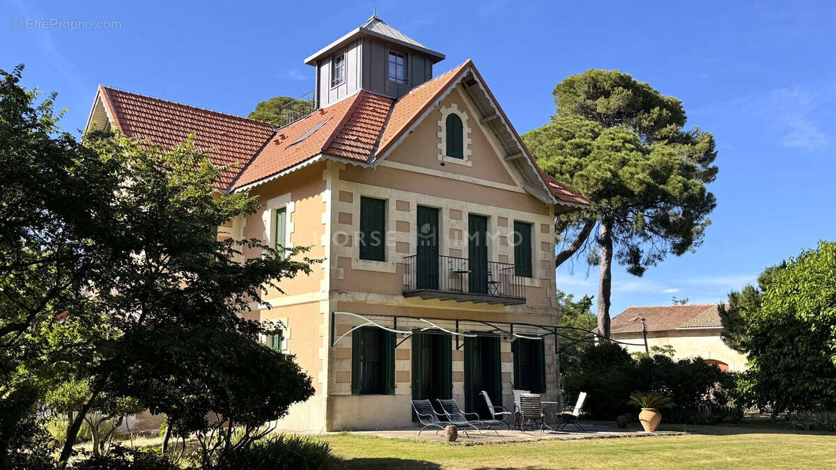 Maison à AIGUES-MORTES