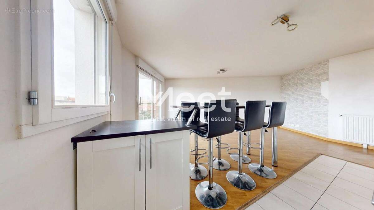 Appartement à VITRY-SUR-SEINE