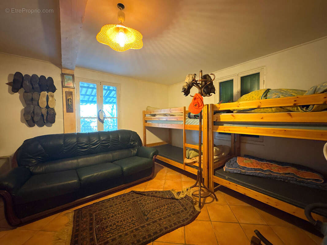 Maison à BEAUMONT-DE-PERTUIS