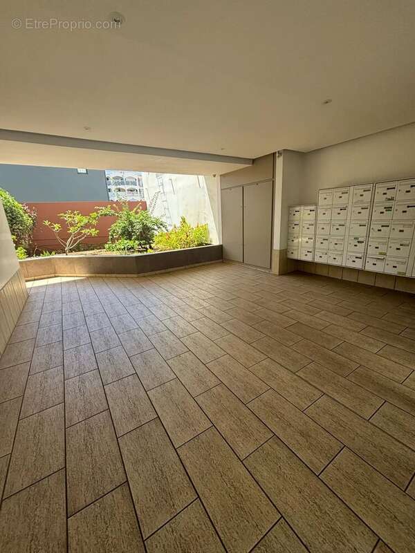 Appartement à SAINT-DENIS