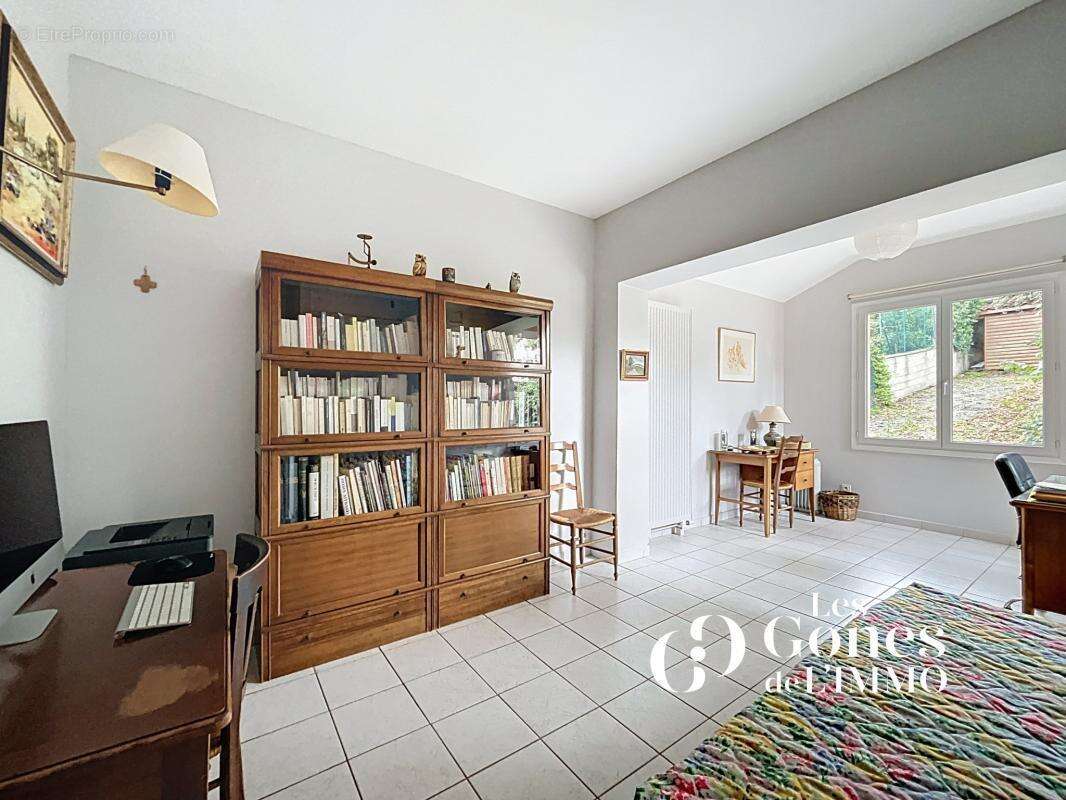 Maison à FRANCHEVILLE