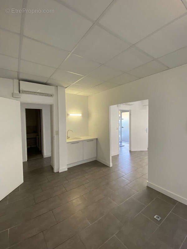 Commerce à JURANCON