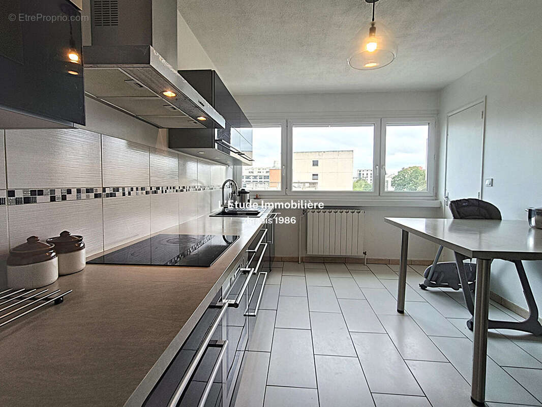 Appartement à VILLEURBANNE