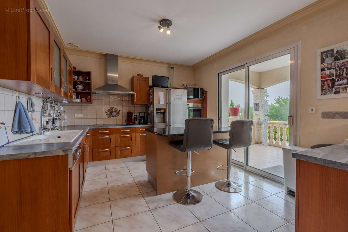 Maison à HAUTEFAGE-LA-TOUR