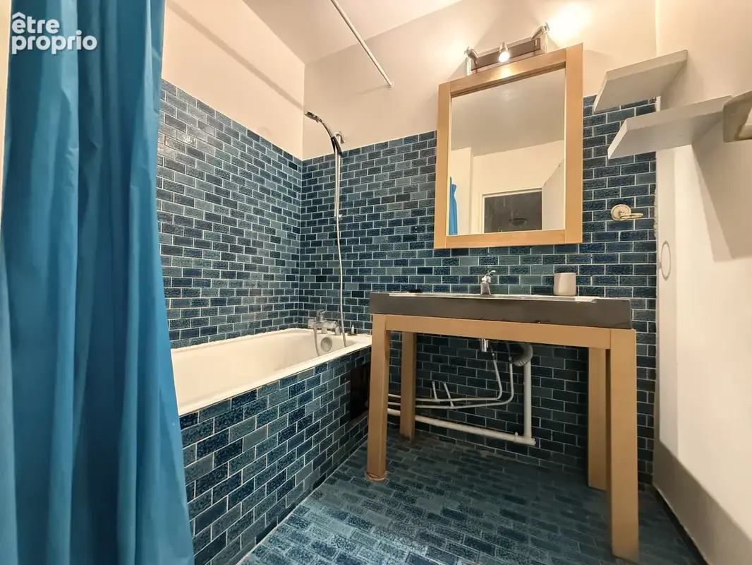 PARIS 20, trois pièces de 73 m2 dans une copropriété de standing - photo 11