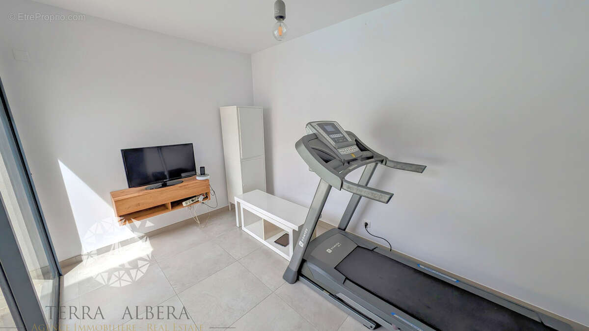 Maison à LAROQUE-DES-ALBERES