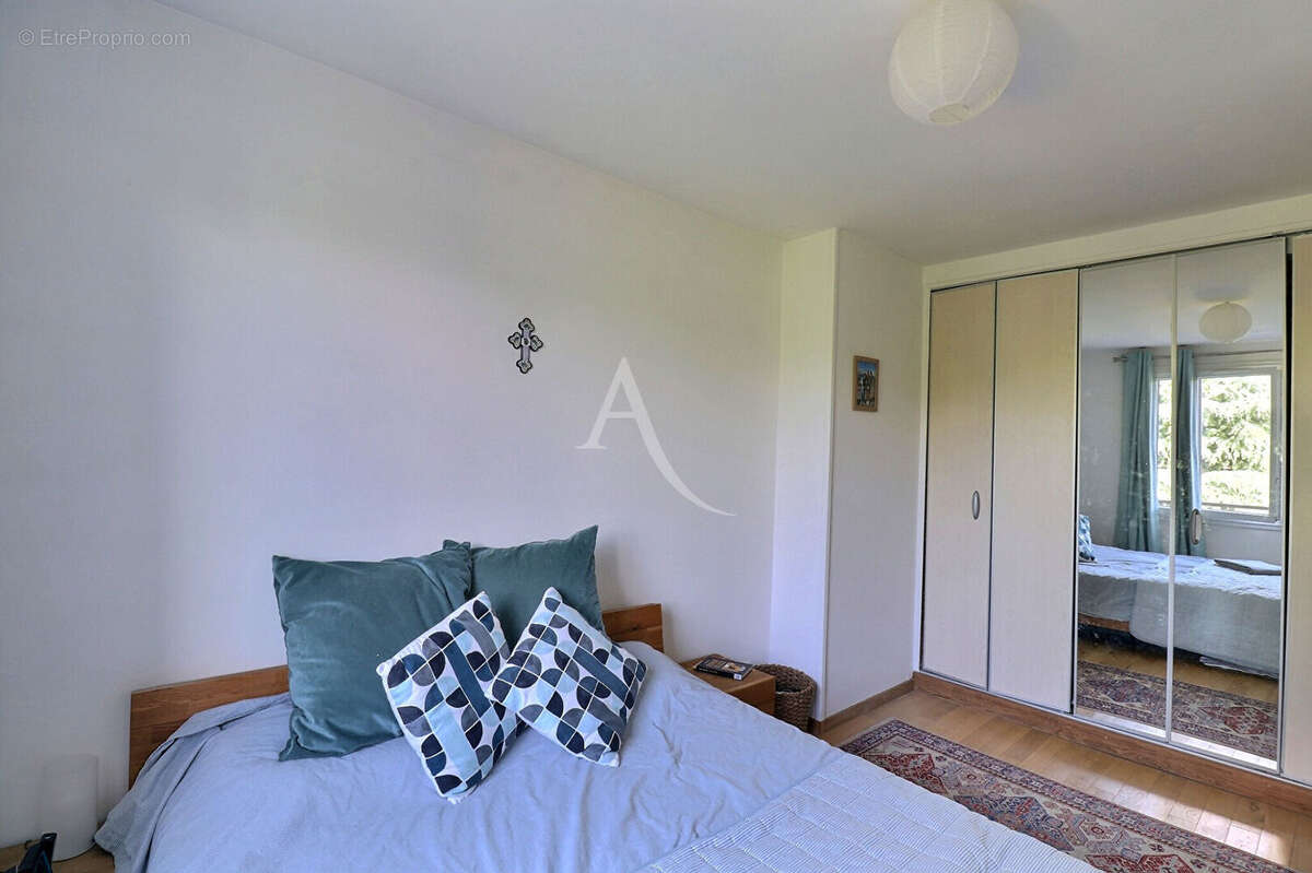 Appartement à MAISONS-LAFFITTE