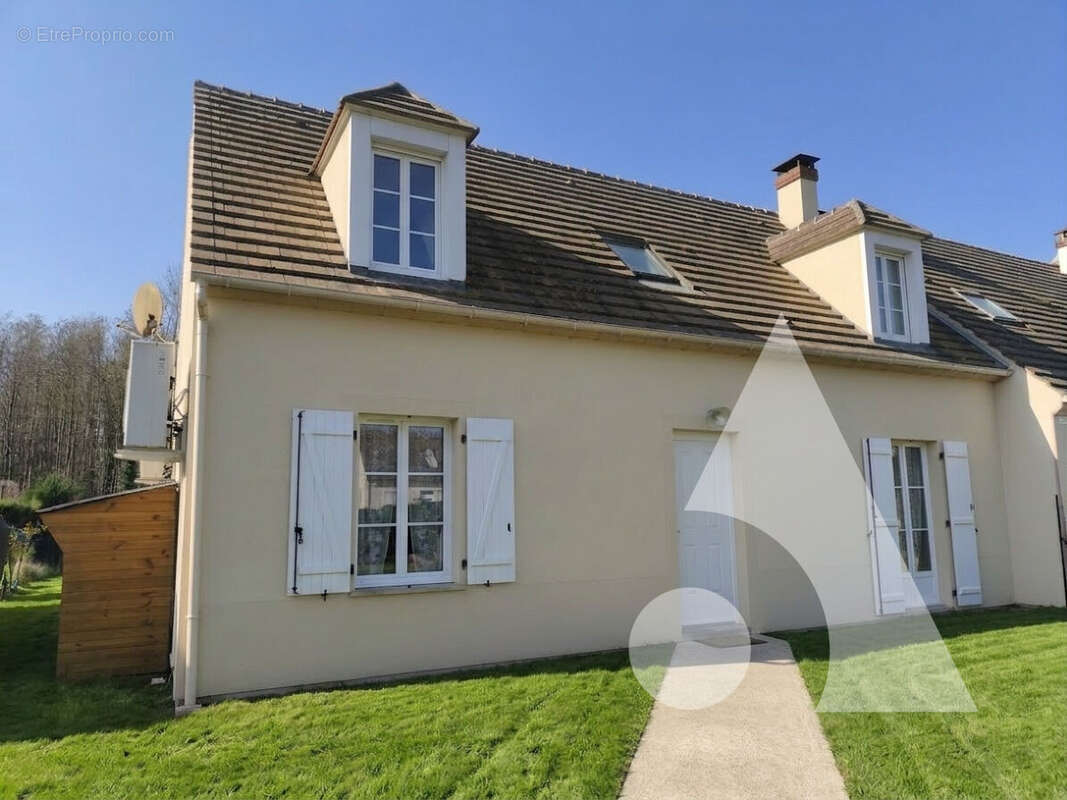 Maison à ACY-EN-MULTIEN