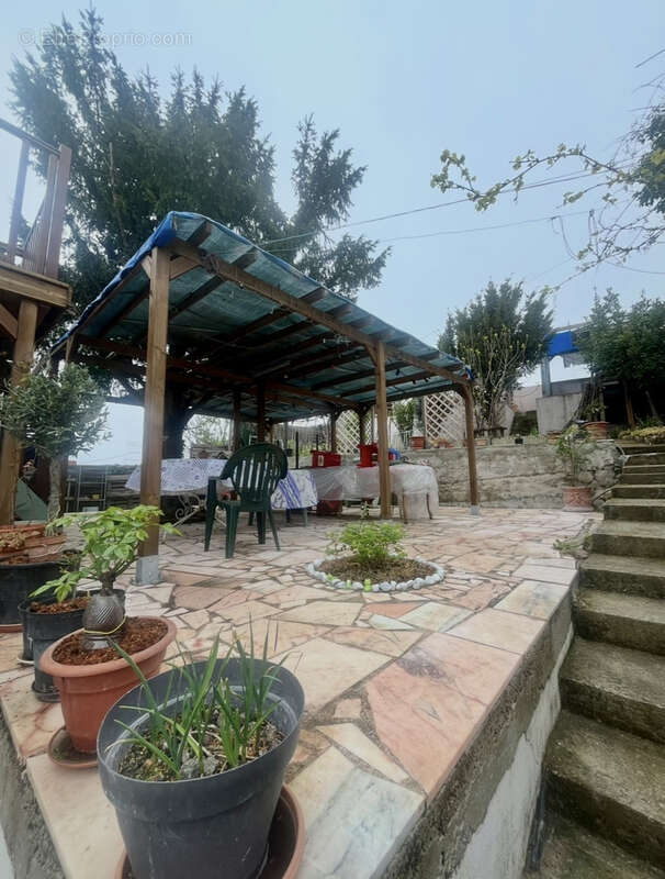 Maison à SARTROUVILLE