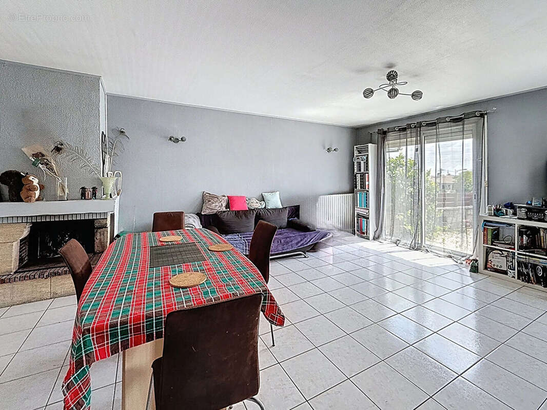 Maison à CARBON-BLANC