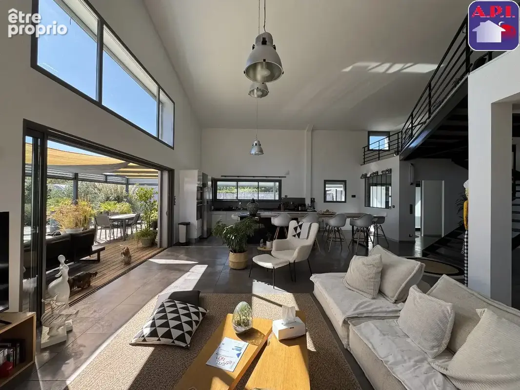 Maison 5 pièces 250 m² à vendre à Villeneuve-Du-Pareage (09100) - photo 2