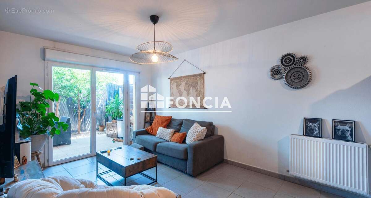Appartement à SALON-DE-PROVENCE