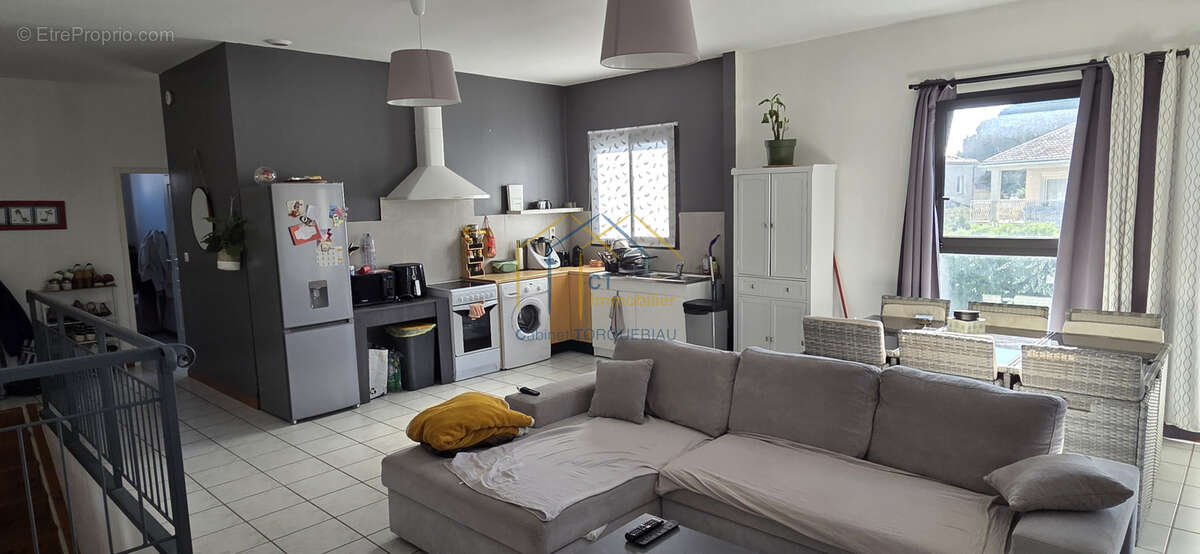 Appartement à GIGNAC