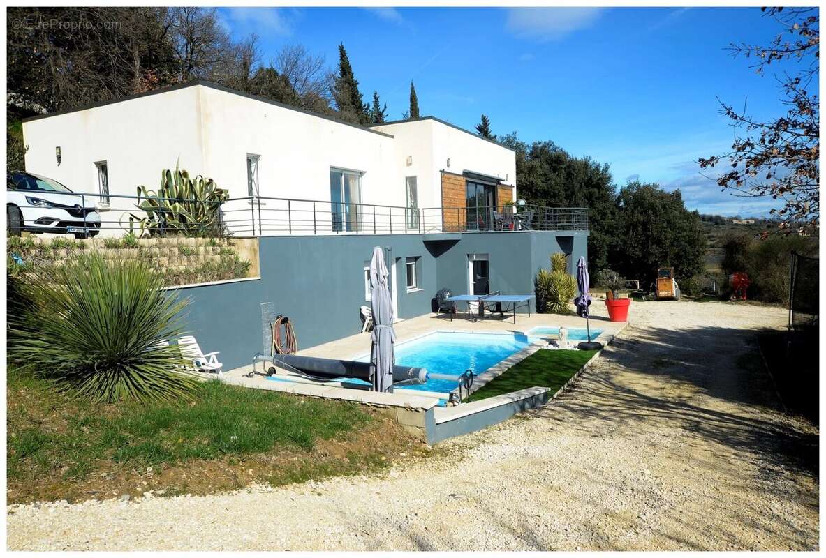 Maison à SAINT-MARCEL-D'ARDECHE