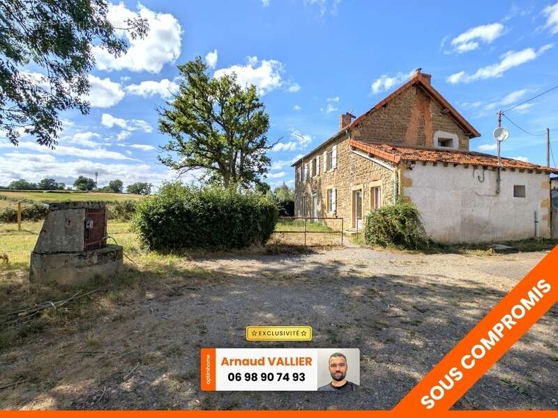 Maison à SAINT-BONNET-DE-CRAY