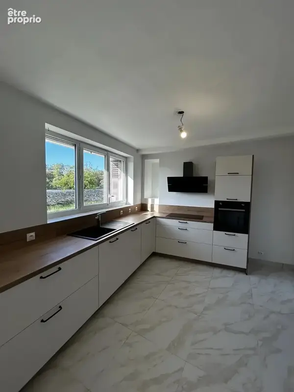 À VENDRE – Maison 3 chambres avec jardin et dépendances - photo 3