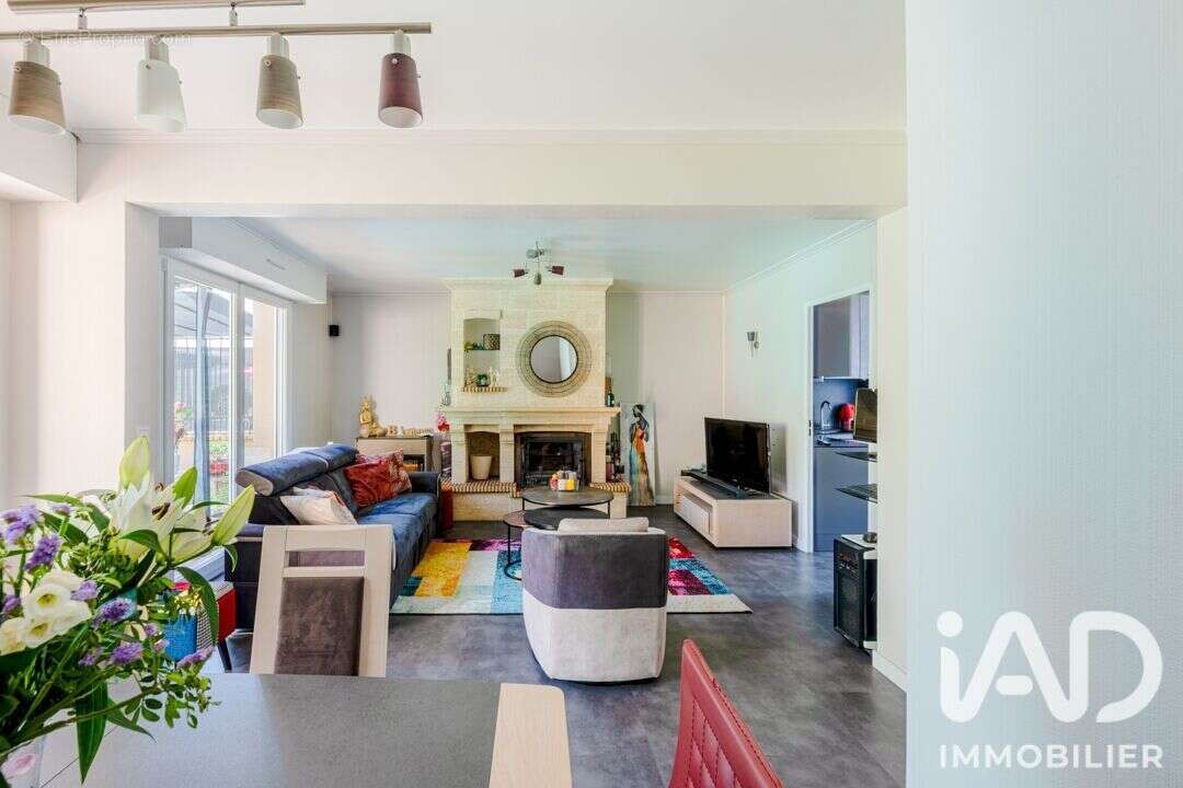Maison 133 m² à Herblay  - photo 4