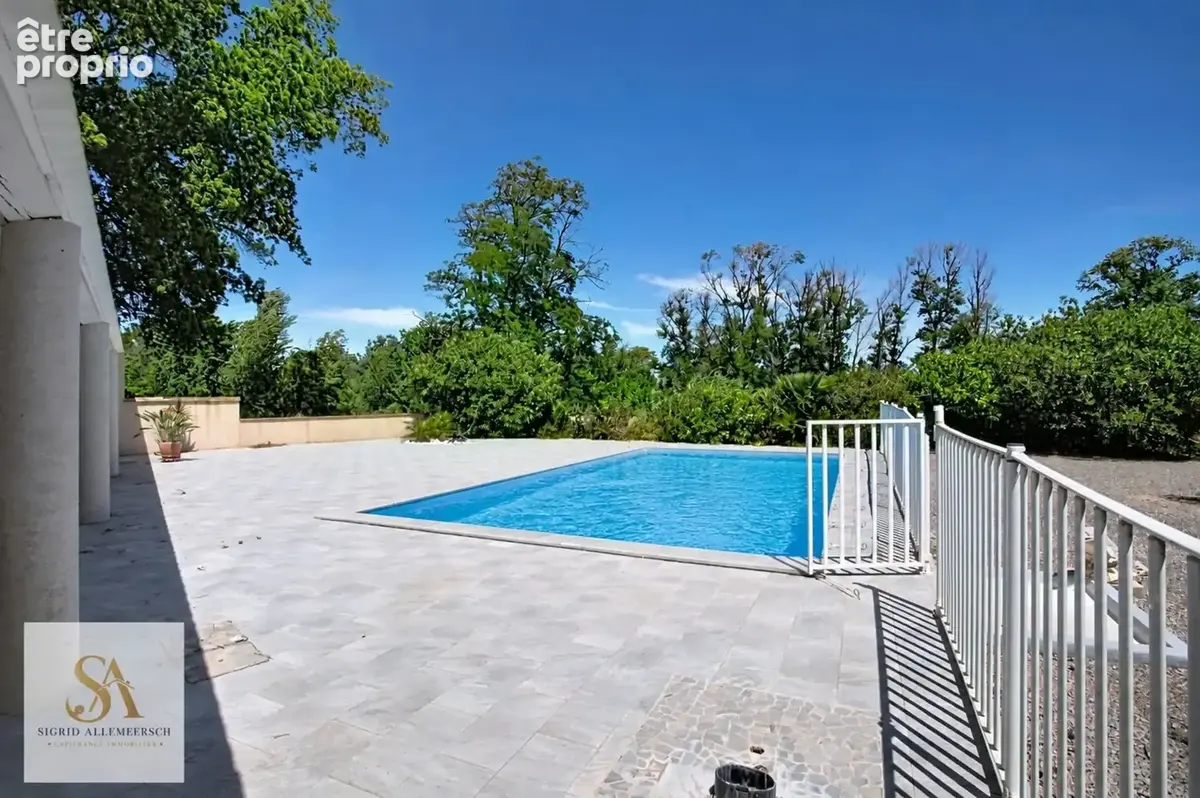 Domaine d'exception sur près de 16 hectares en bord de rivière - photo 11