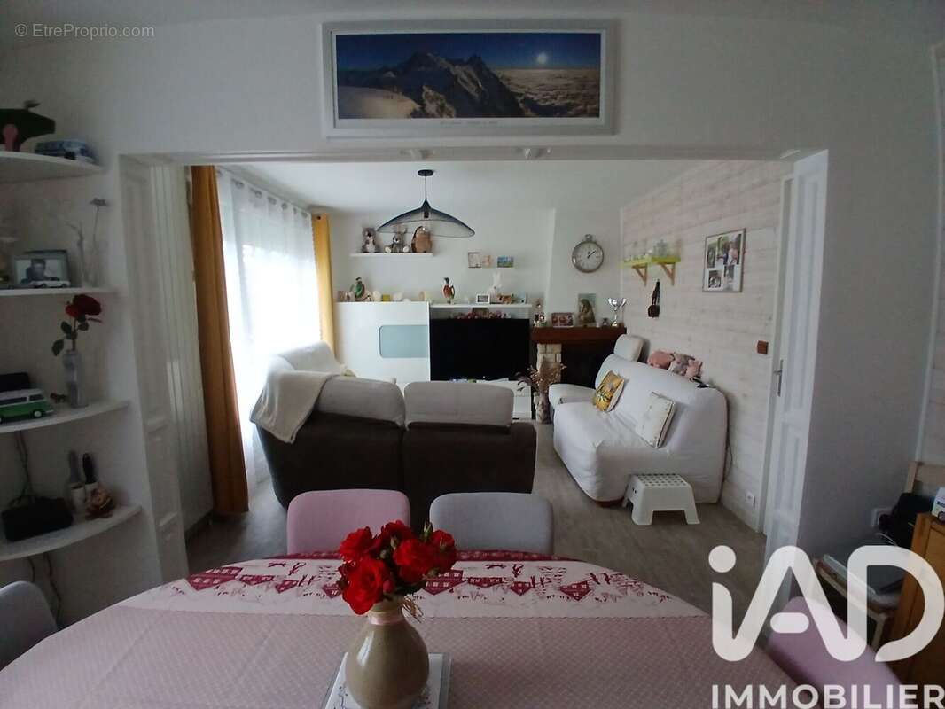 Photo 7 - Maison à MAINVILLIERS