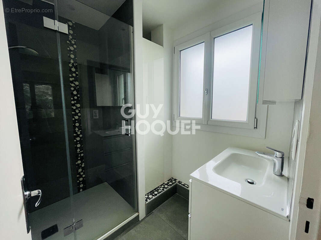 Appartement à CHAMALIERES