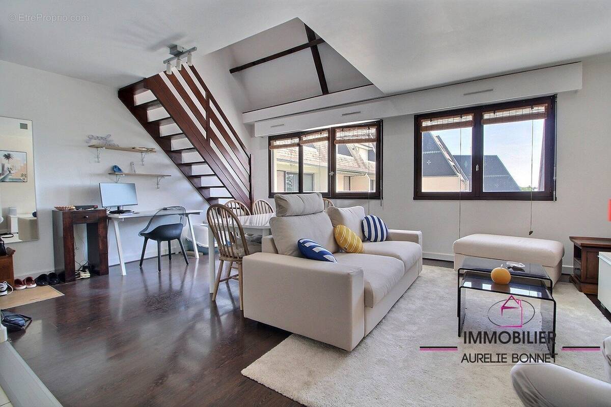 Appartement à TROUVILLE-SUR-MER