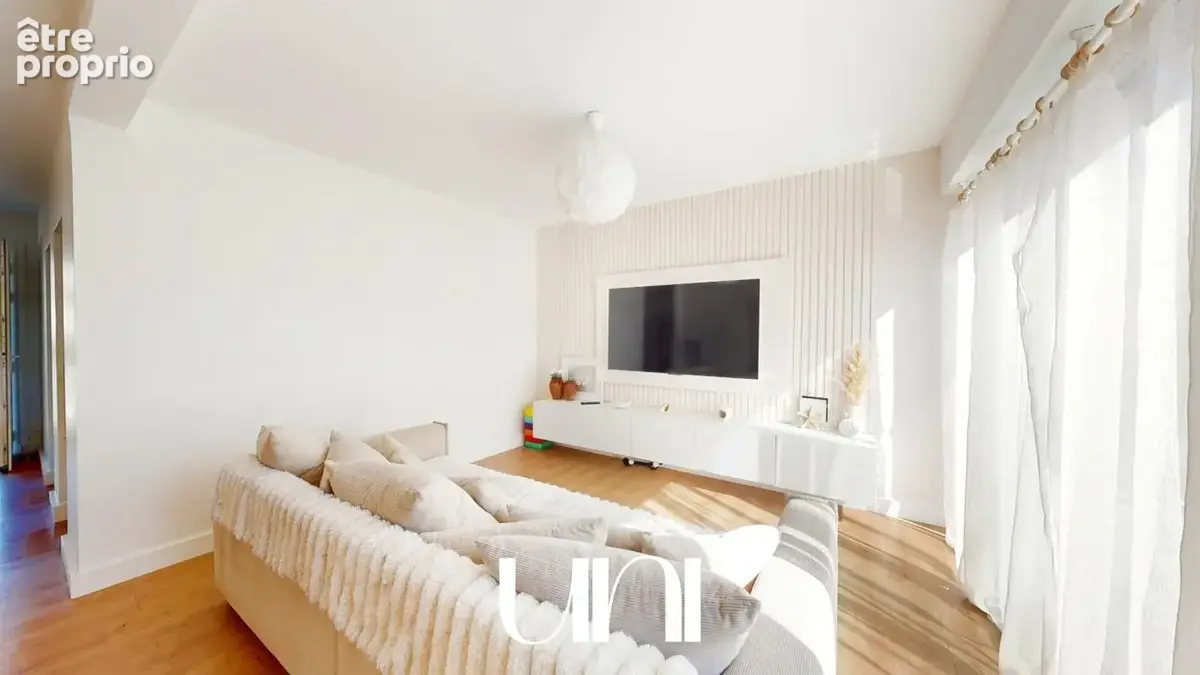 Maison 4 pièces de 108m2 avec sous-sol - Saint-Germain-la-Blanche-Herbe - photo 9
