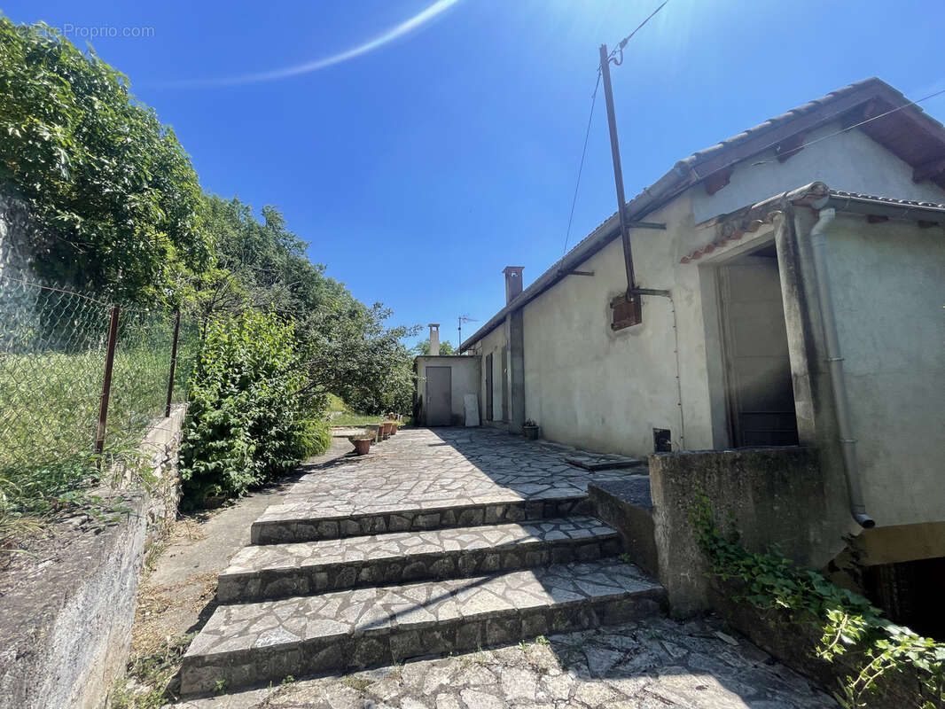 Maison à GANGES
