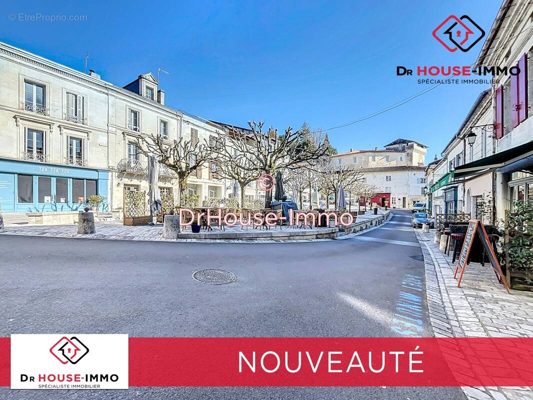 Maison à AUBETERRE-SUR-DRONNE