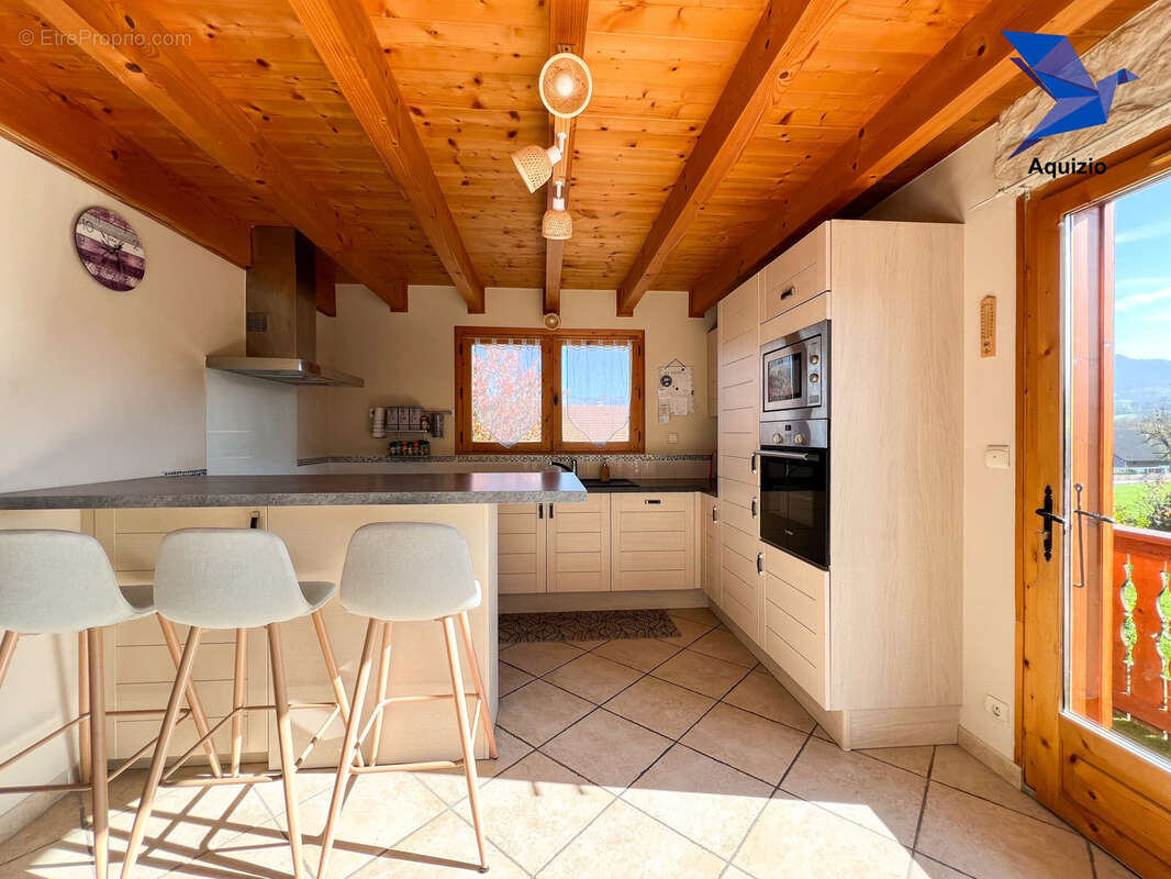 Maison à PEILLONNEX
