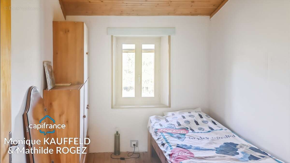 Maison à vendre 4 pièces OLLIERGUES (63) avec jardin, grange et cave - photo 8